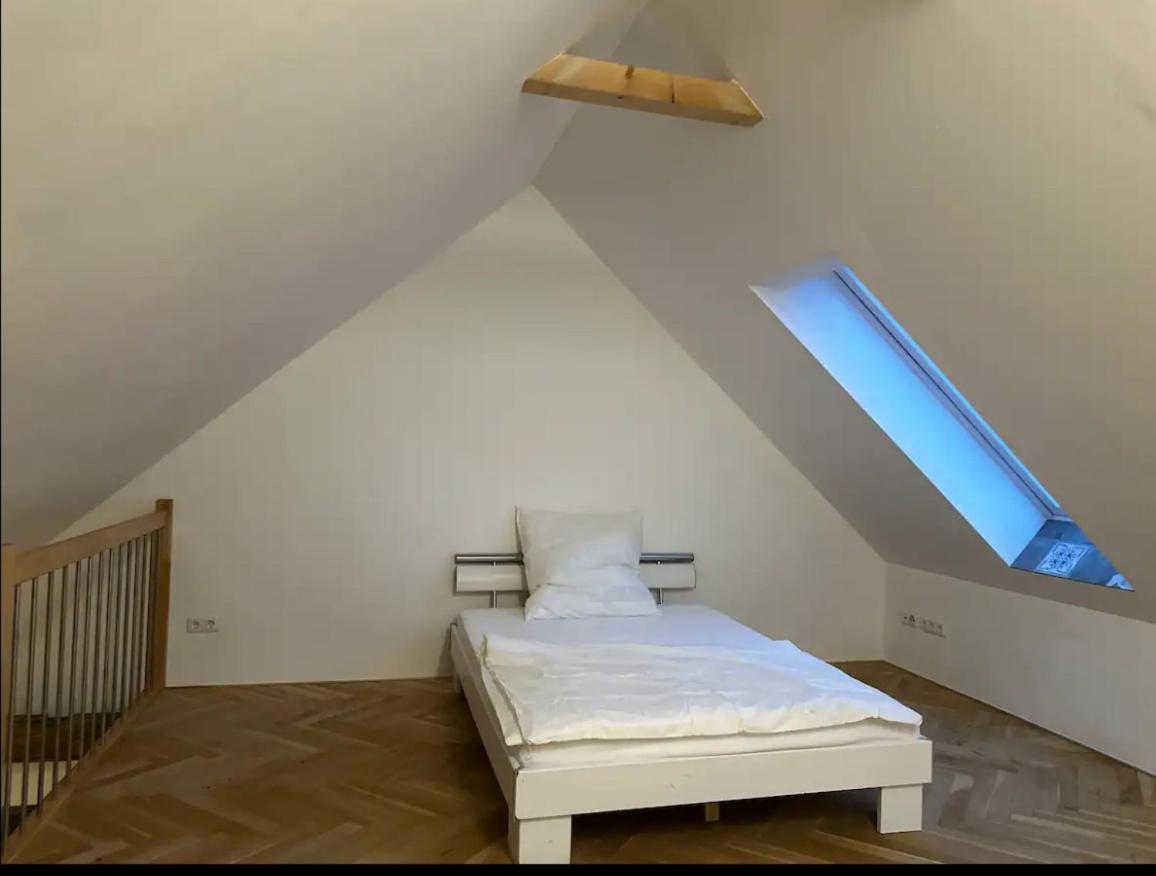 Exklusive Maisonetten Wohnung Mit Gartenzugang Augsburg Exterior photo